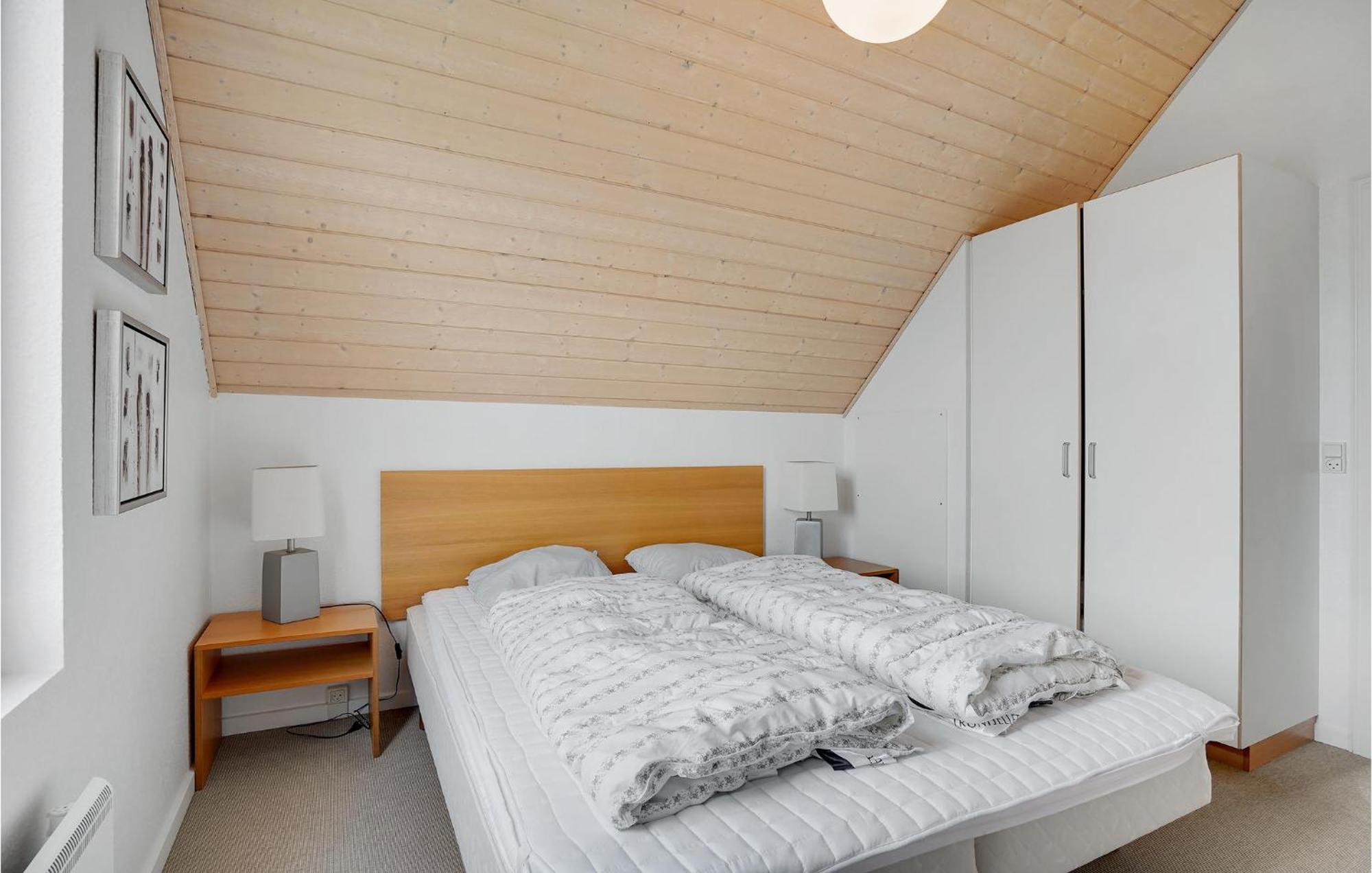 Stunning Home In Norre Nebel With Wifi Extérieur photo